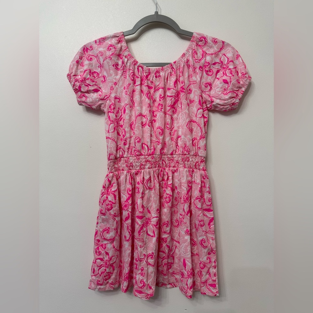 Lilly Pulitzer Girls Wyndmoor Dress in Conch Shell Pink Flamingo Garden Print - Picture 2 of 5